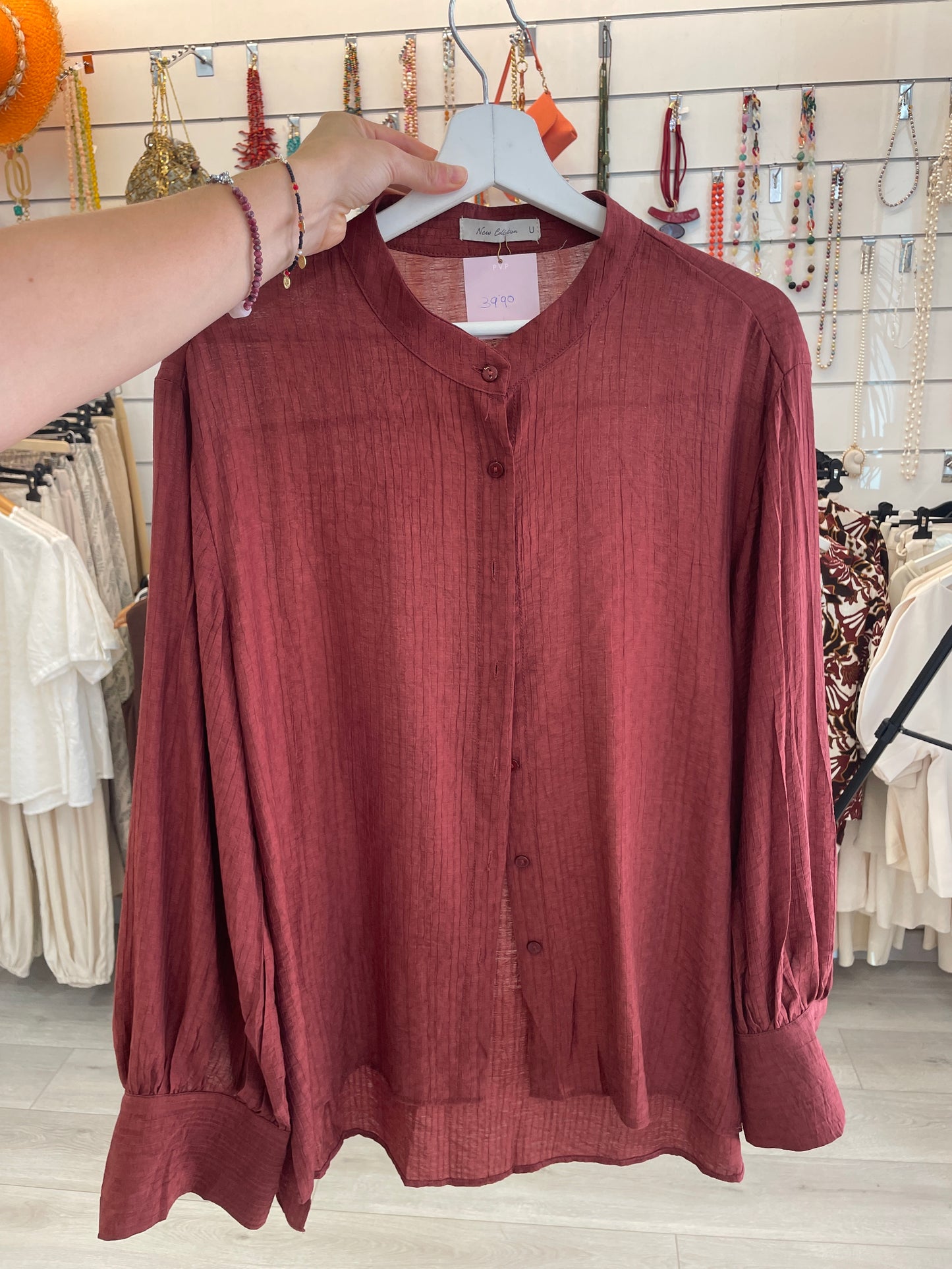 Camisa Cuello Mao Burdeos