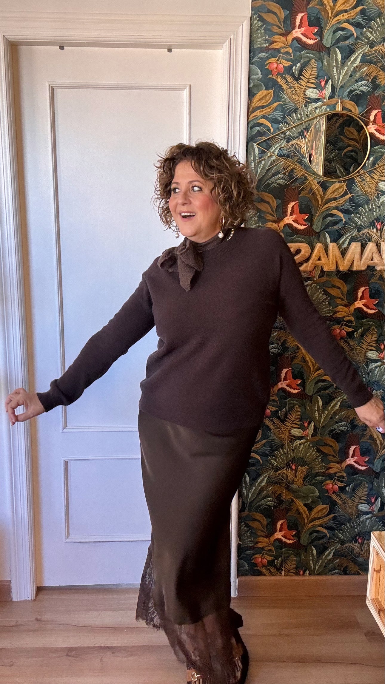 Chocolate Crew Neck Knit Sweater - One Size Fits All Women