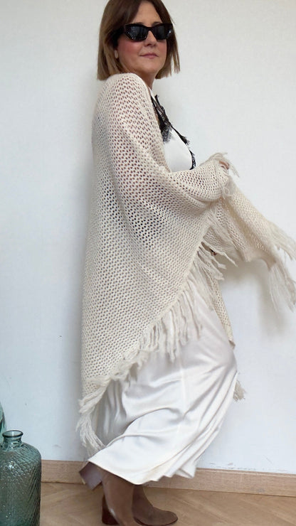 Chaqueta/ Mantón Manila Beige