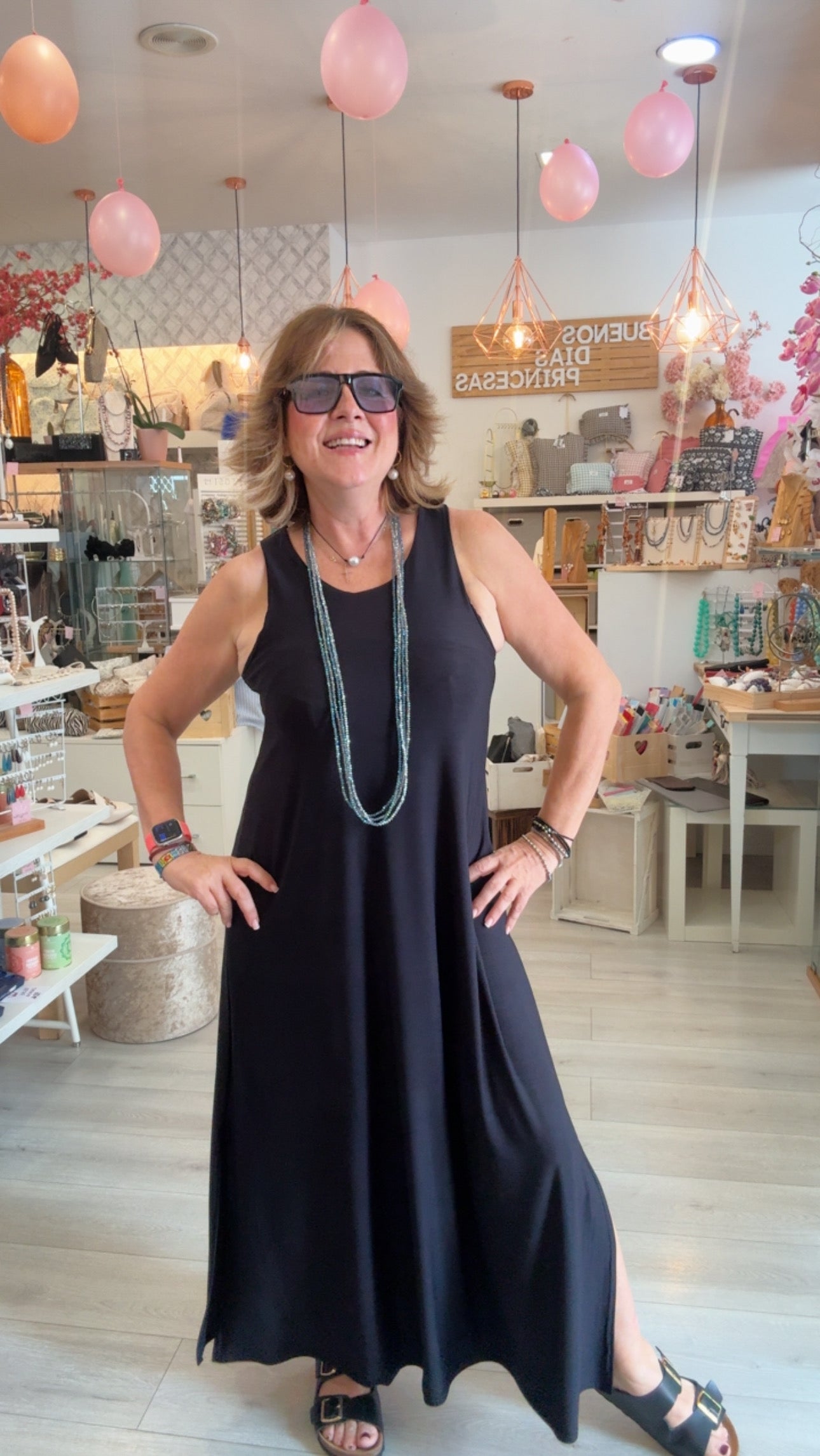 Vestido Fluido Largo Negro