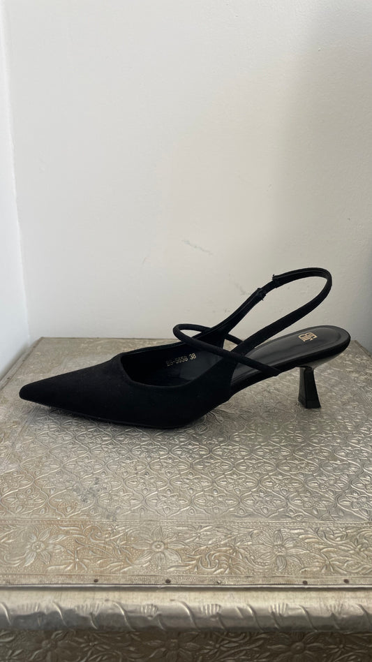 Zapato tacón Punta Negro Satine