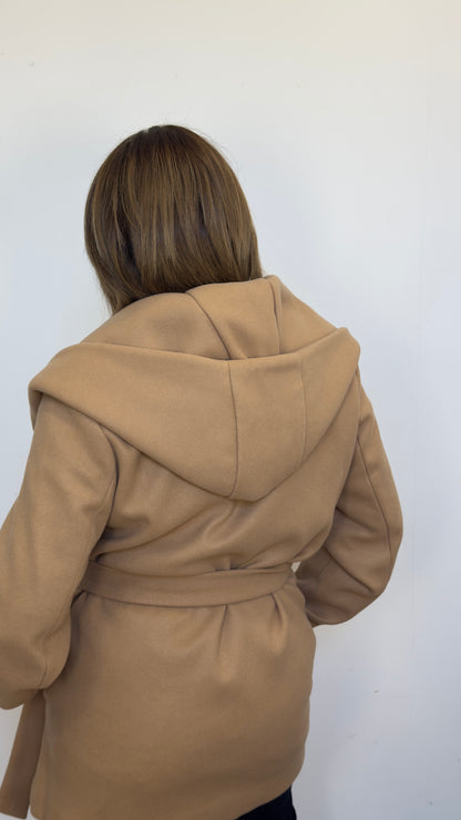 California Camel Cloth Jacket with Tied Waist Hood TIFFOSI