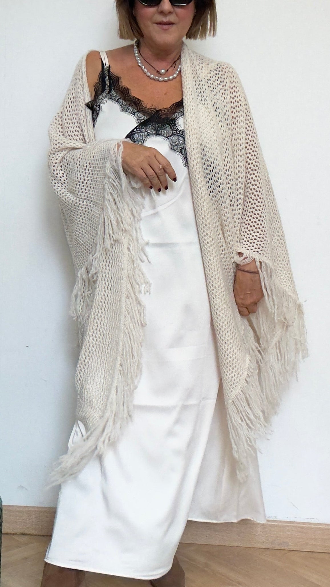 Chaqueta/ Mantón Manila Beige