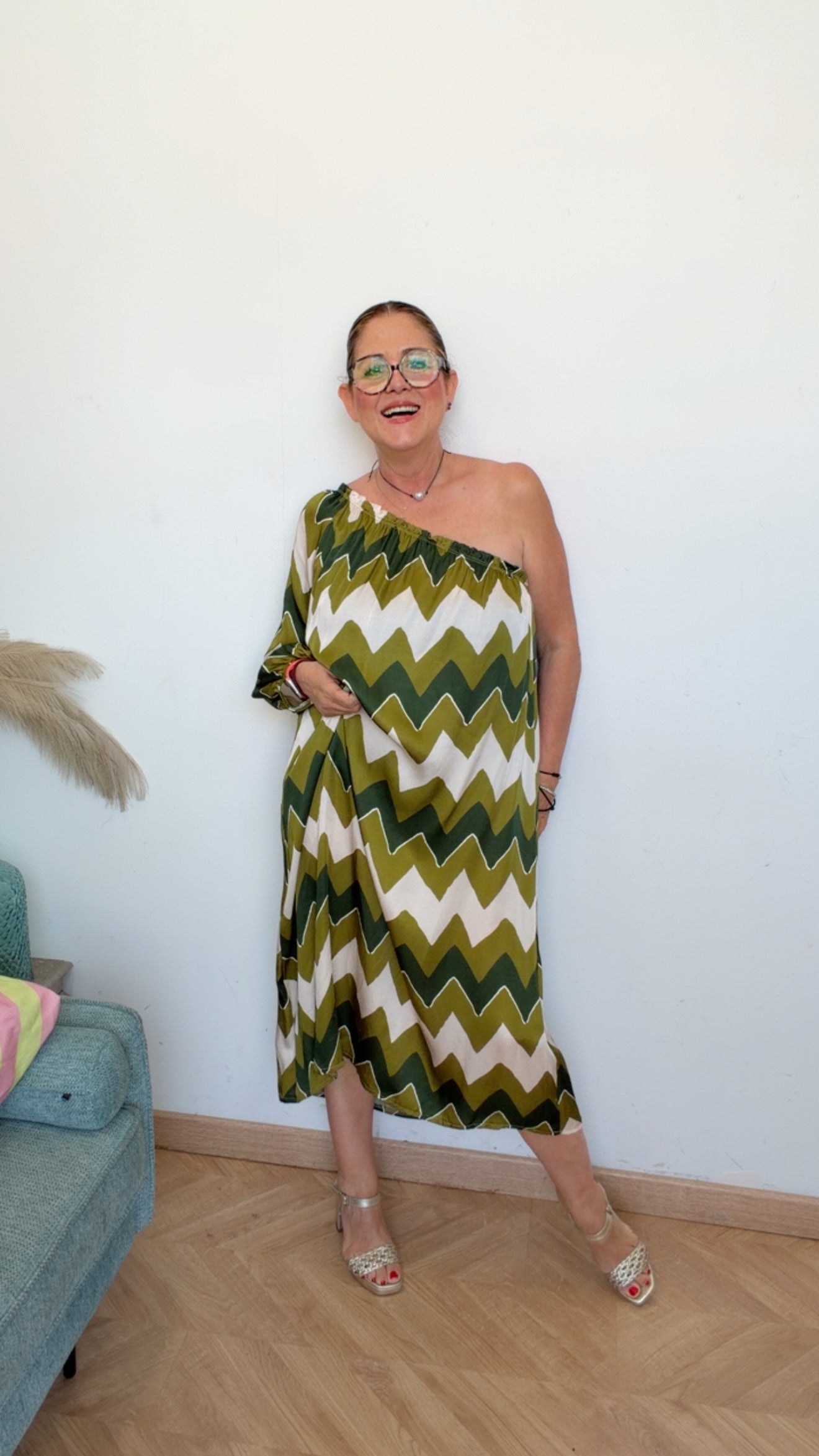 Vestido Asimétrico Étnico Verde