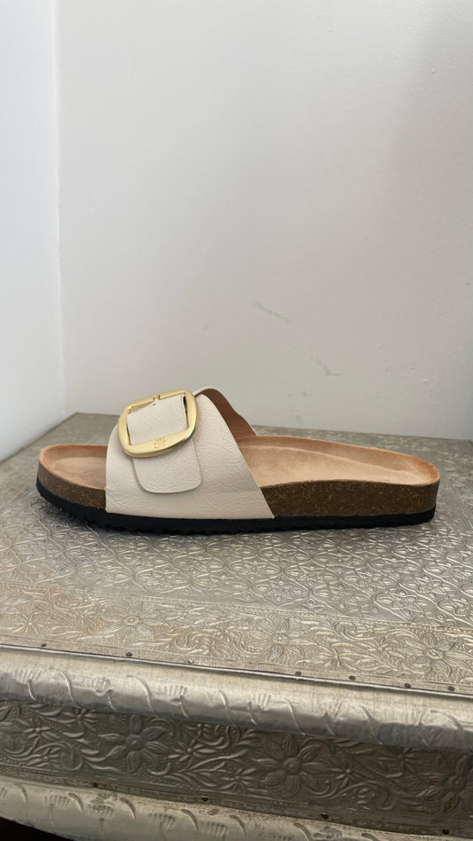 Sandalia Beige Malu