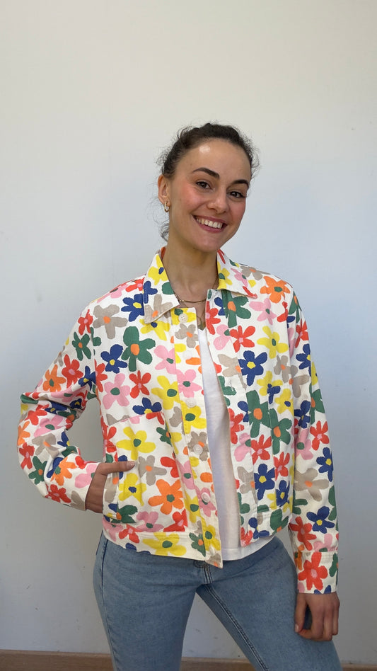 Chaqueta floral vaquera Pam
