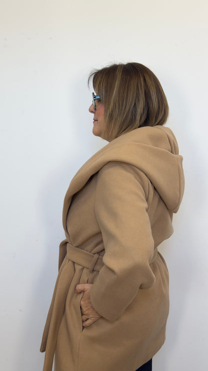California Camel Cloth Jacket with Tied Waist Hood TIFFOSI